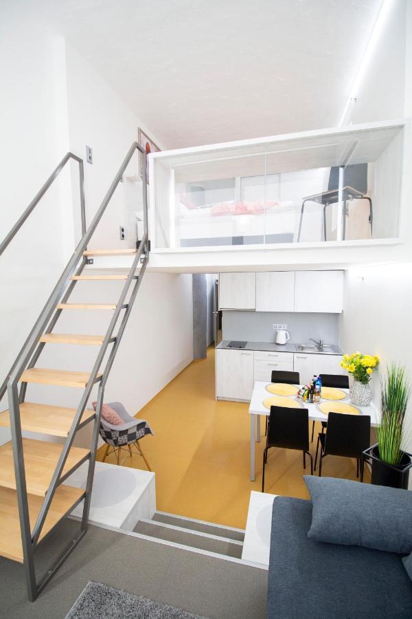 Vita Sana Apartments&Spa Zlín Buitenkant foto