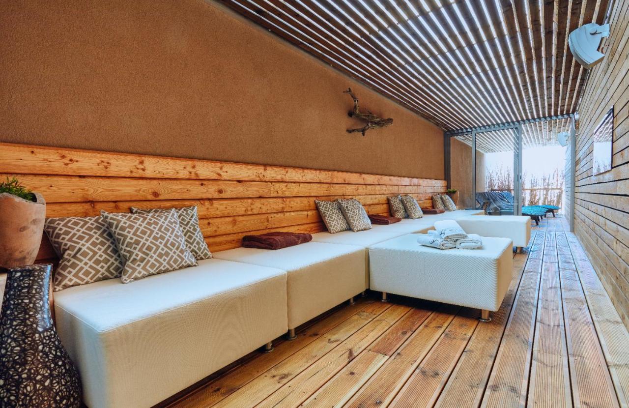 Vita Sana Apartments&Spa Zlín Buitenkant foto