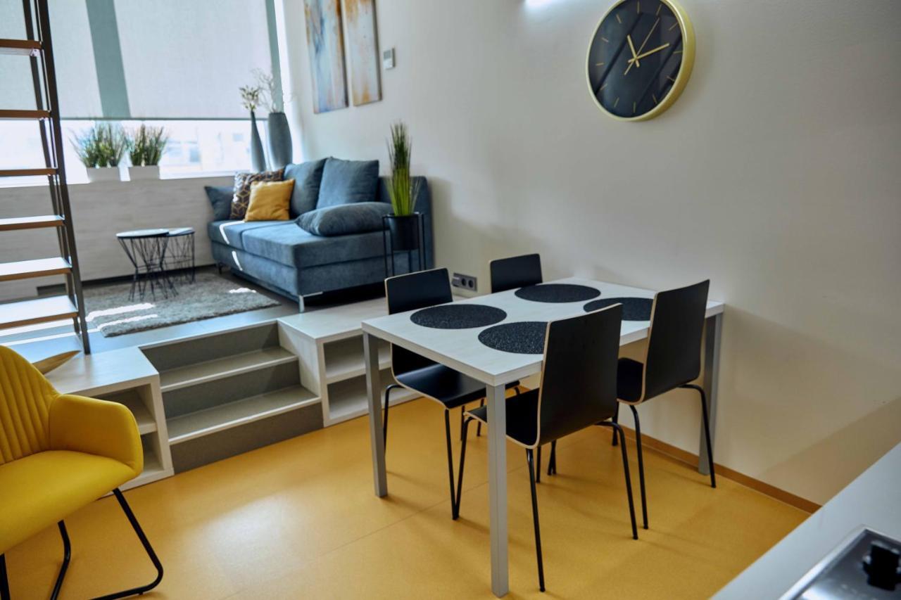 Vita Sana Apartments&Spa Zlín Buitenkant foto